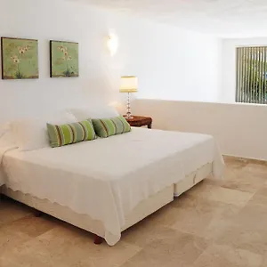 Ocean Plaza Condos Playa del Carmen