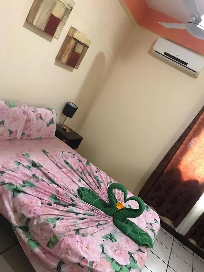 Alme Hostel Playa del Carmen