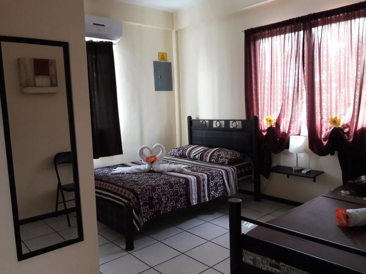 Alme Hostel Playa del Carmen
