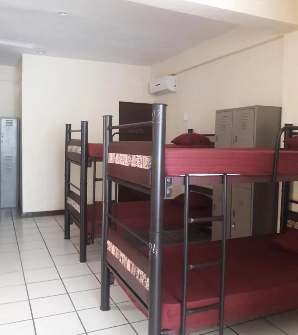 Alme Hostel 普拉亚卡门 0*,  墨西哥